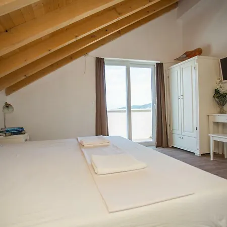 Captain's Attic *
