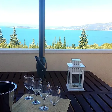 Captain's Attic Apartamento